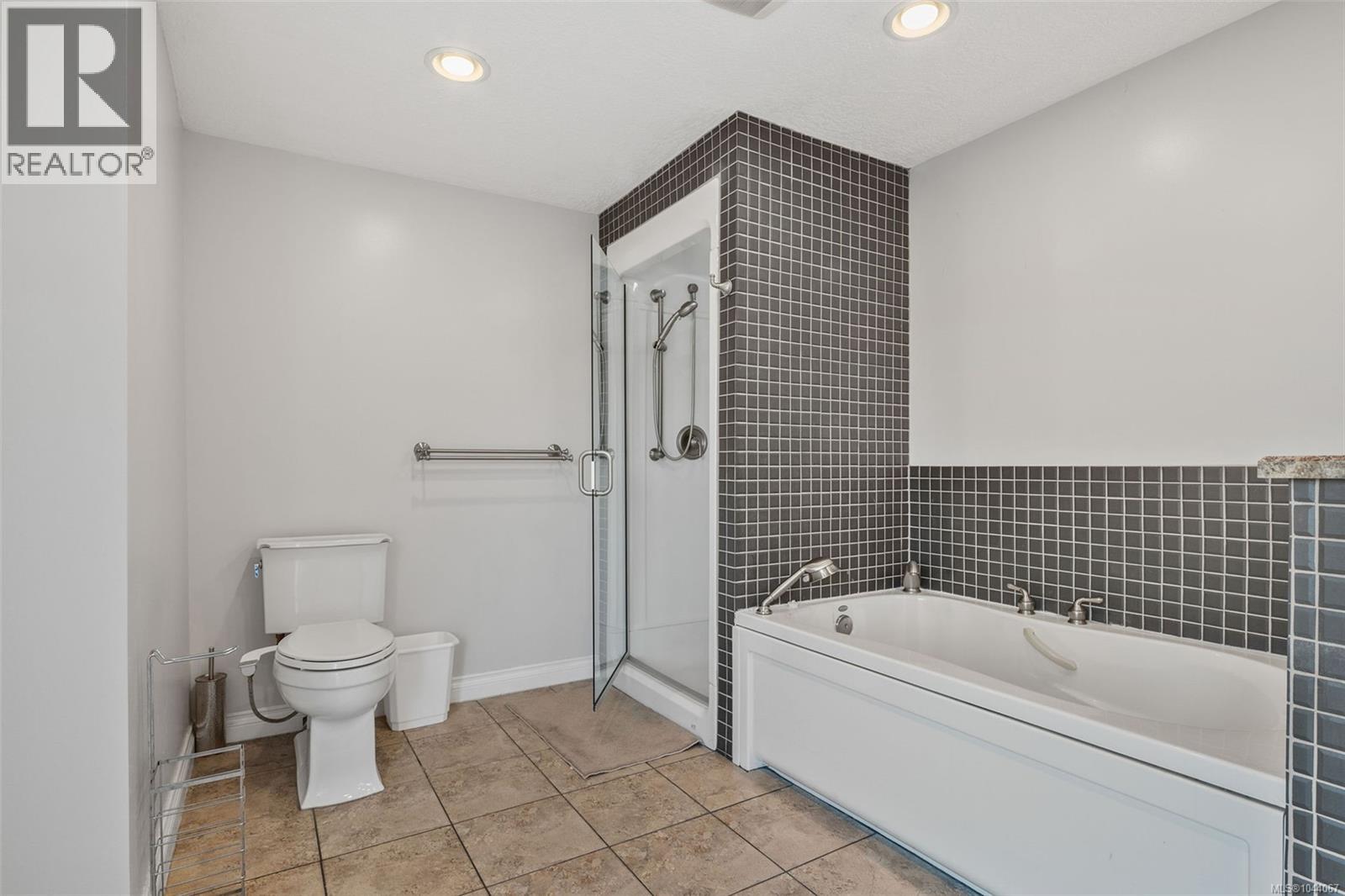 975 Meadowview Pl - 21