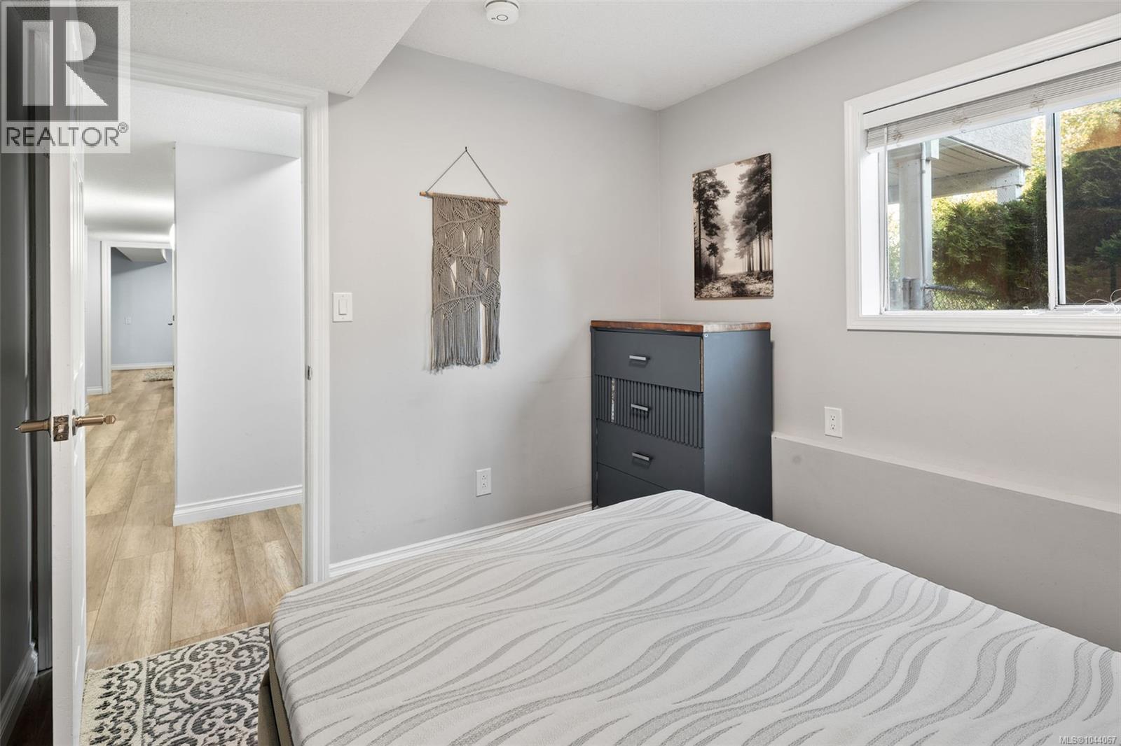 975 Meadowview Pl - 28