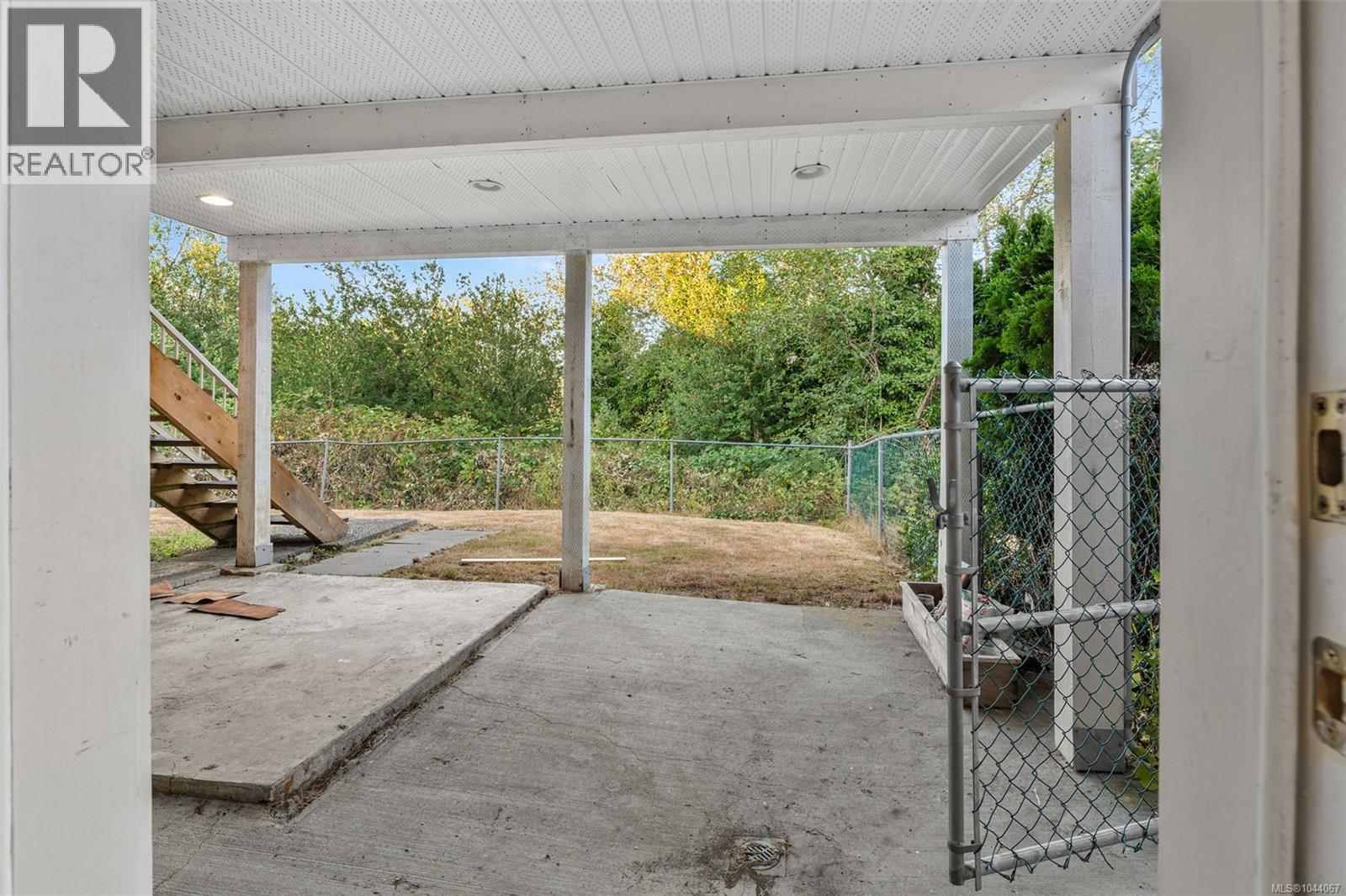 975 Meadowview Pl - 30