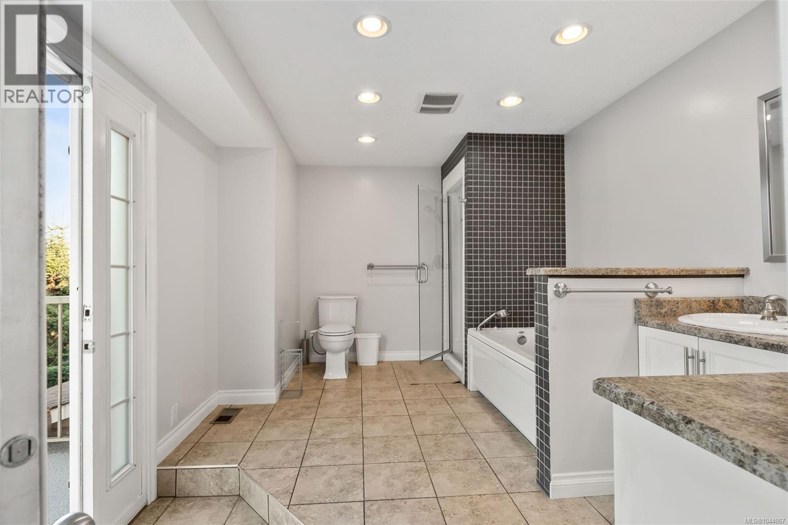 975 Meadowview Pl - 19