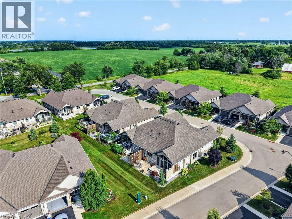 25 RICHARD Crescent - 43
