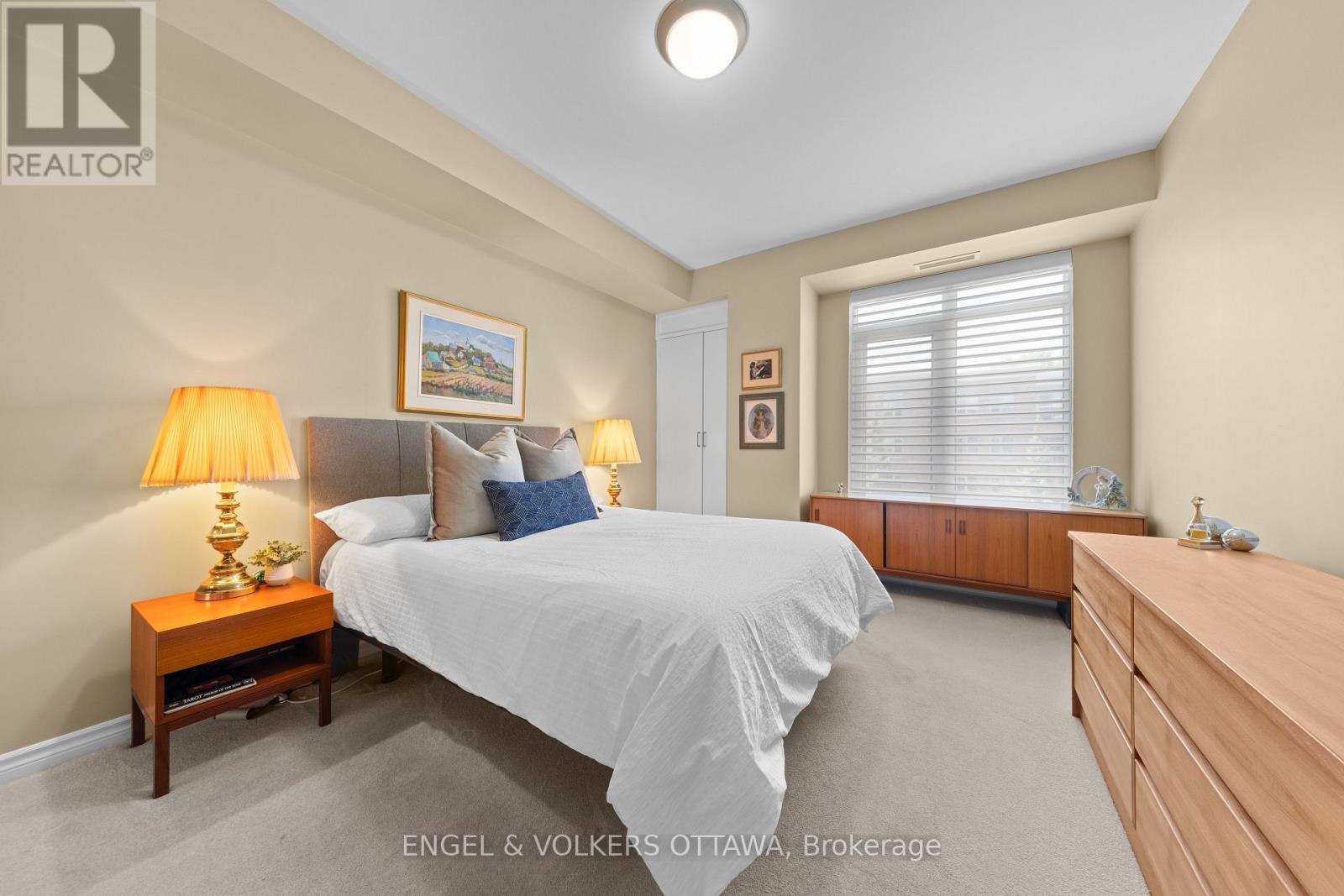 #304 205 BOLTON STREET - Image 22