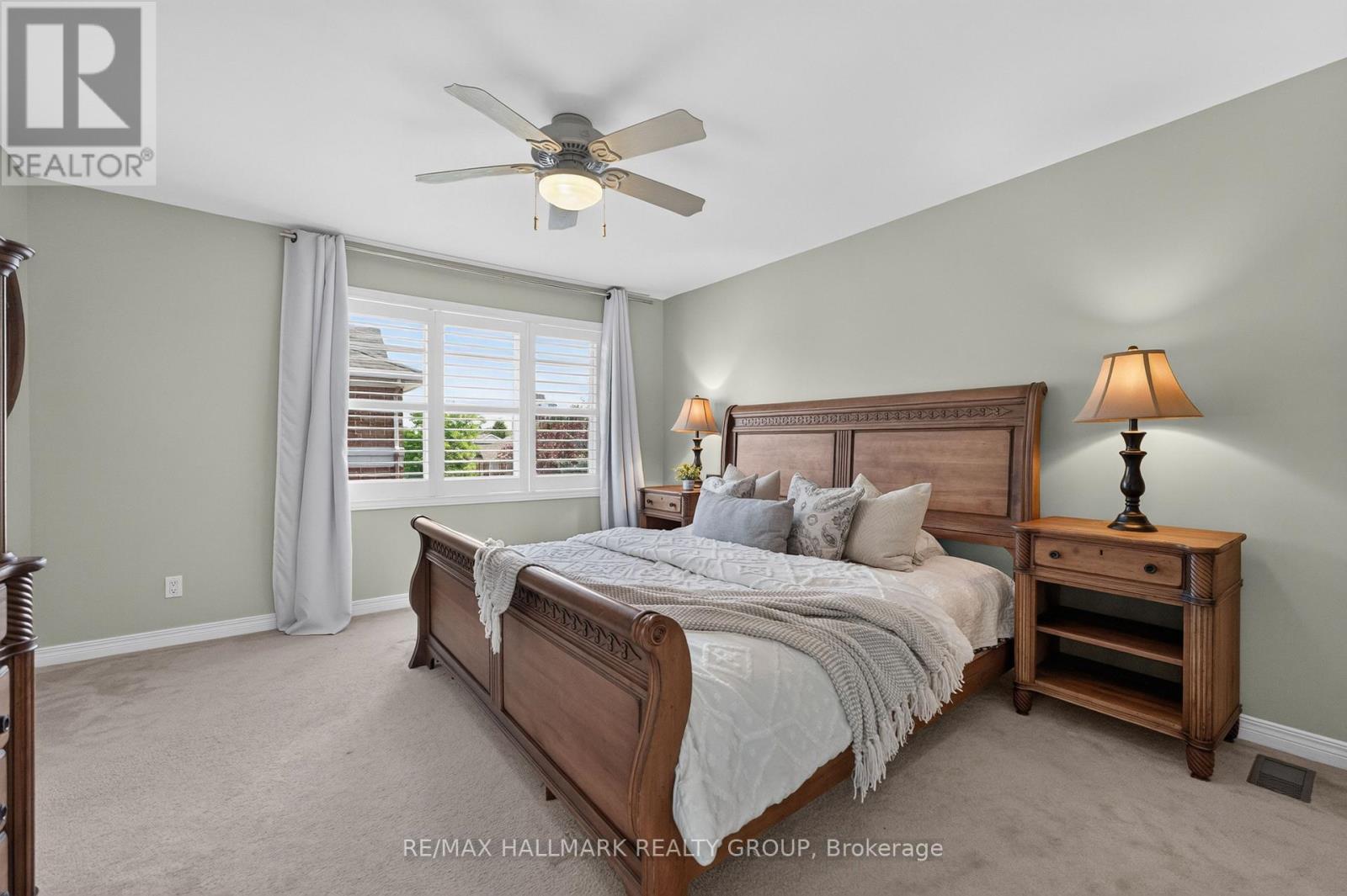 121 WEST VILLAGE PRIVATE - 14