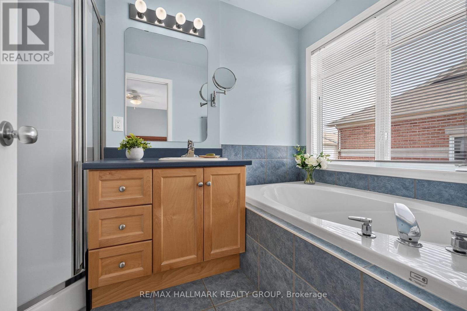 121 WEST VILLAGE PRIVATE - 15