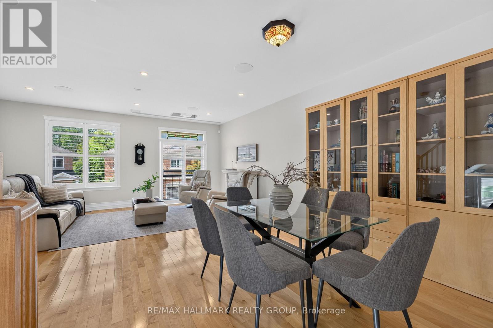 121 WEST VILLAGE PRIVATE - 4