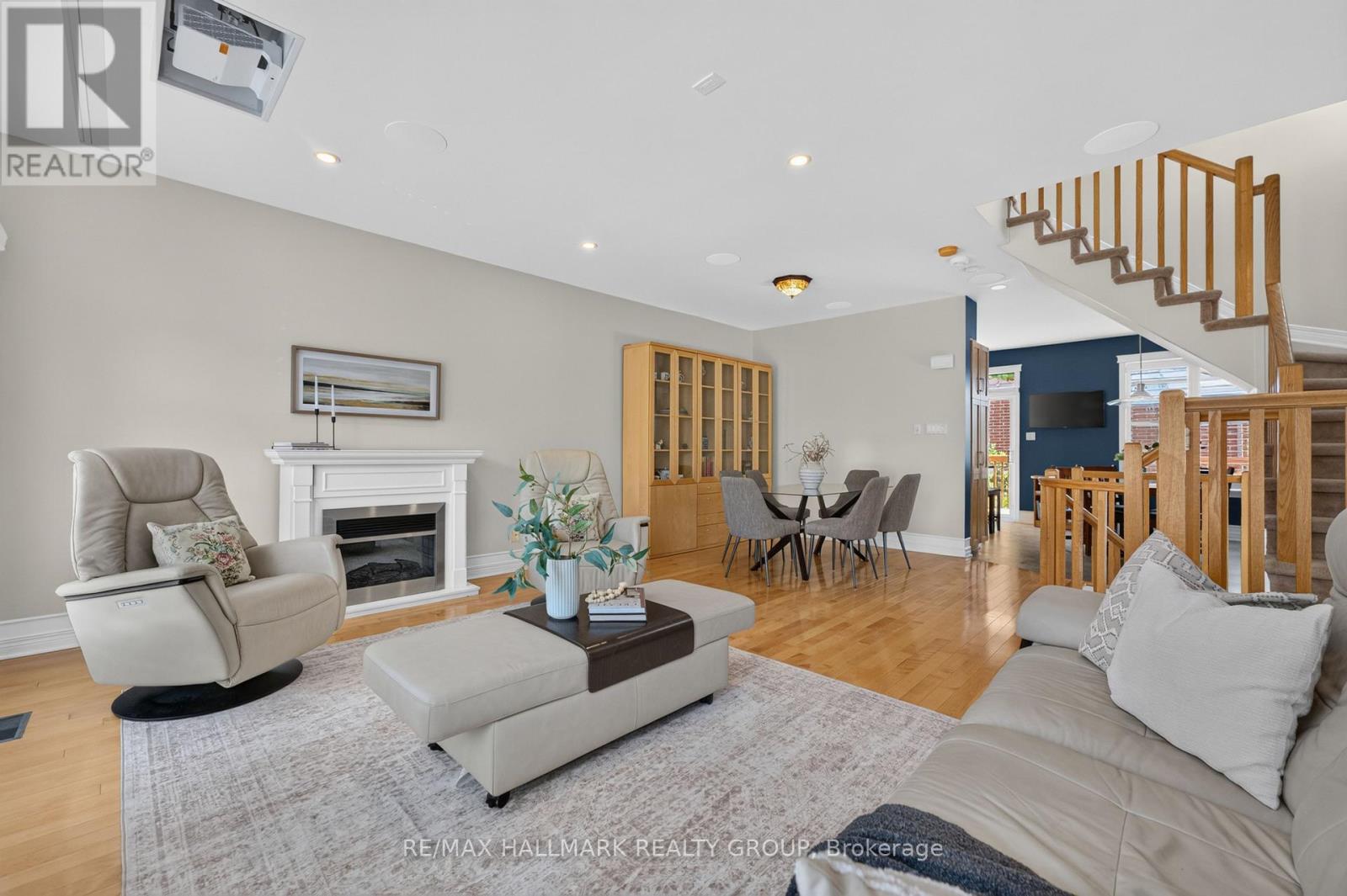 121 WEST VILLAGE PRIVATE - 6