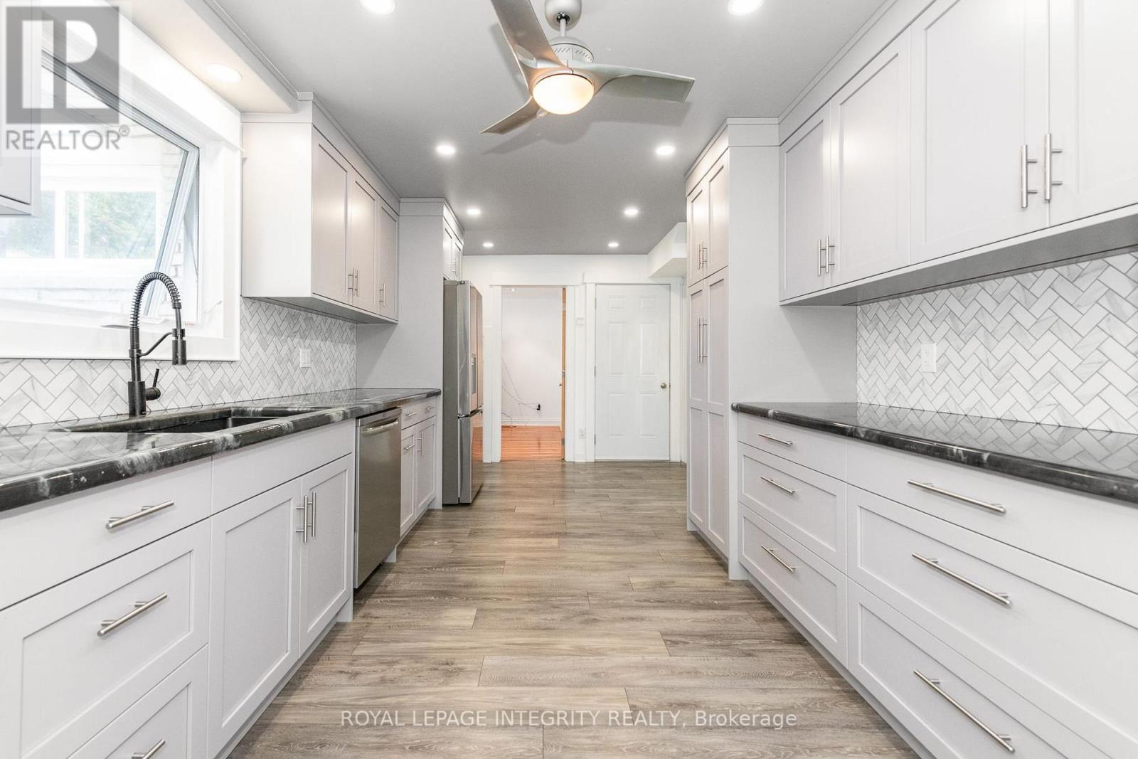 95 MCCLELLAN ROAD - 16