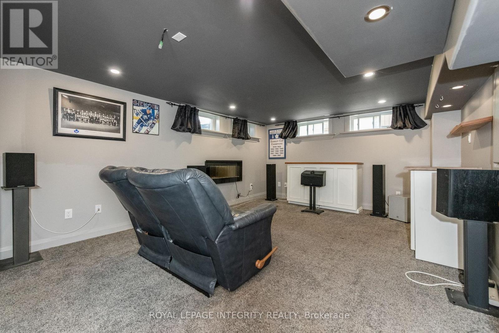 95 MCCLELLAN ROAD - 33