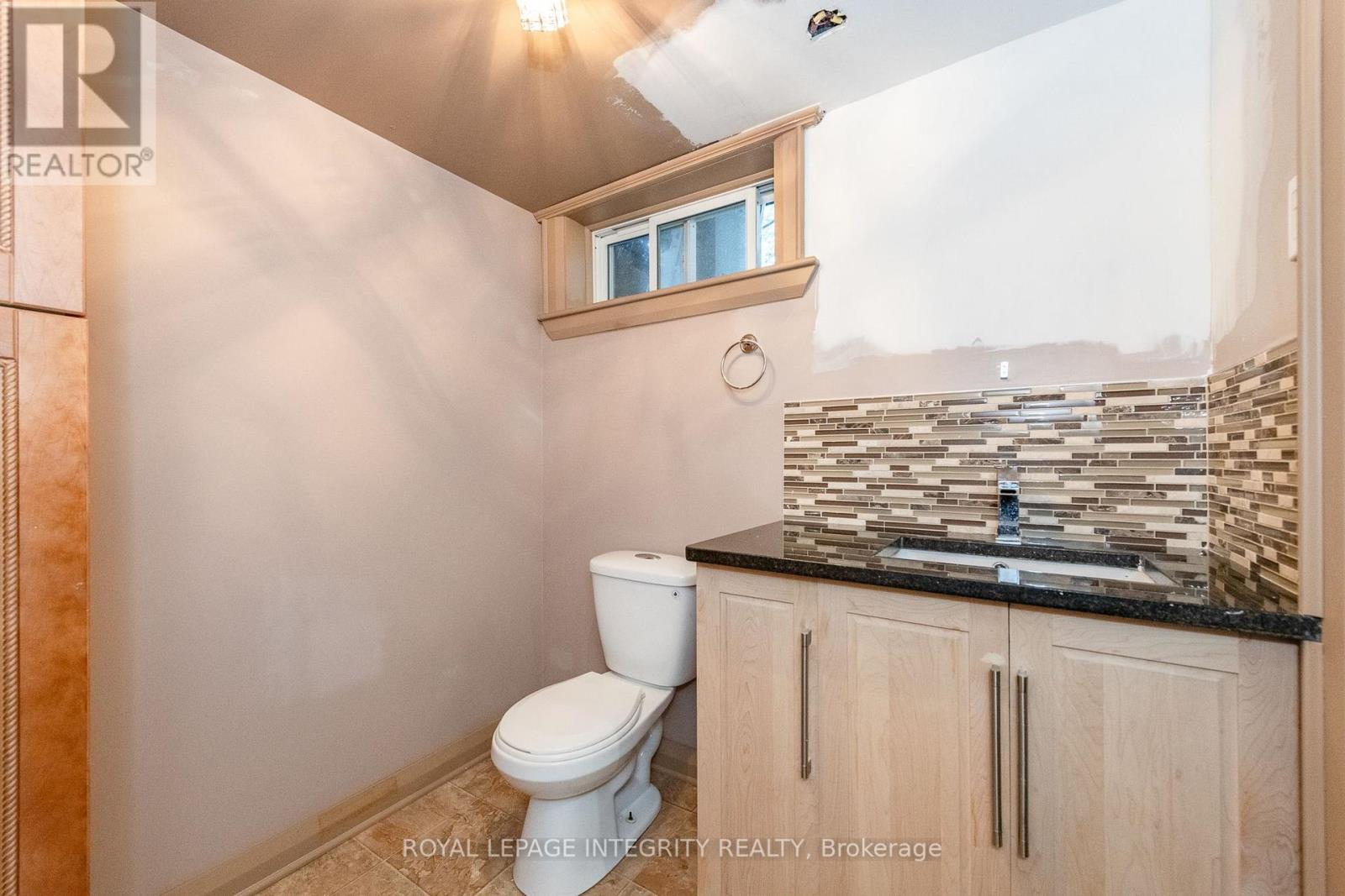 95 MCCLELLAN ROAD - 36