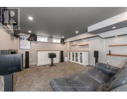 95 Mcclellan Road, Ottawa, ON K2H8L6 Photo 34