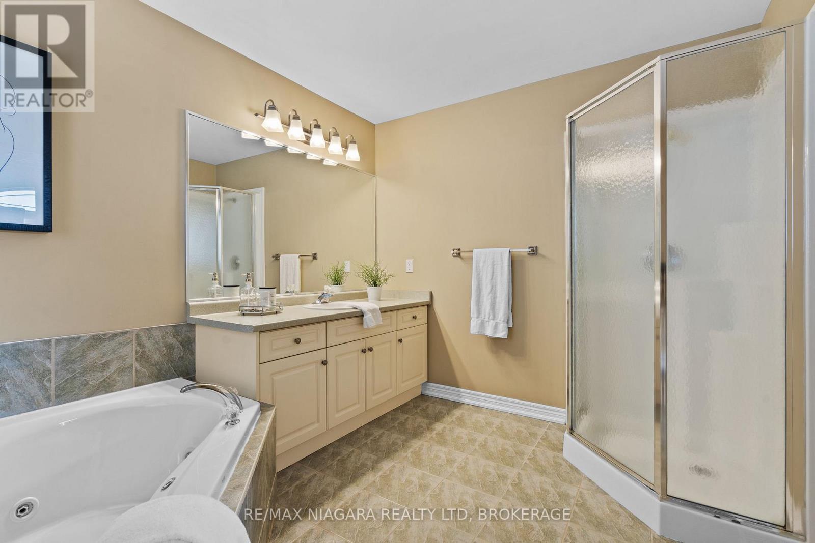 7040 ST MICHAEL AVENUE - 18