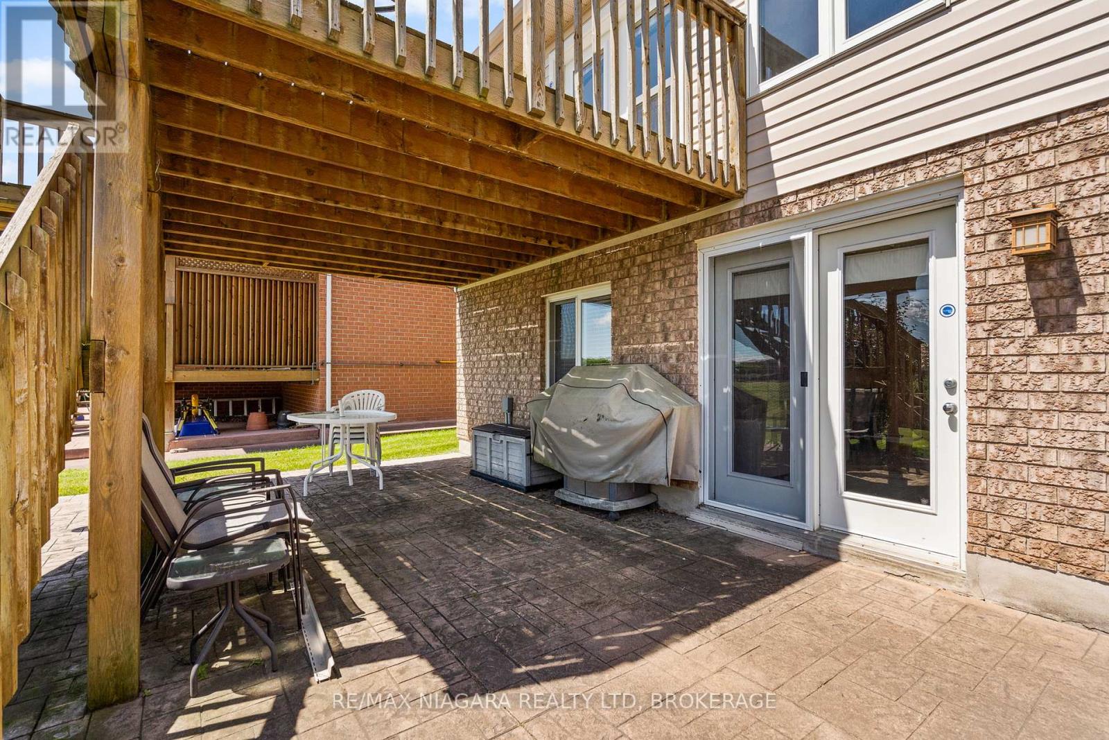 7040 ST MICHAEL AVENUE - 35
