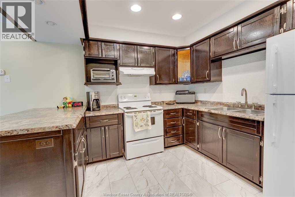 503 REGENT - 11