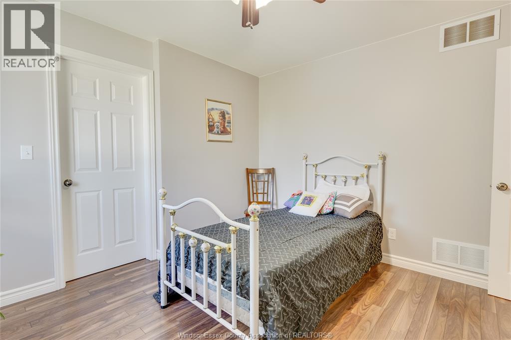 503 REGENT - 15