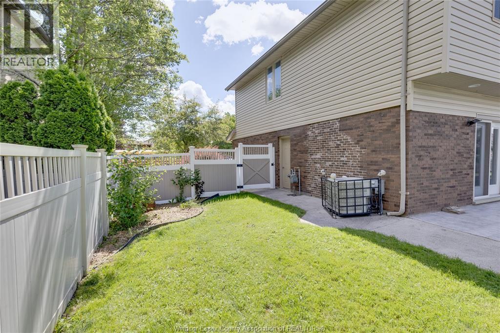 503 REGENT - 44
