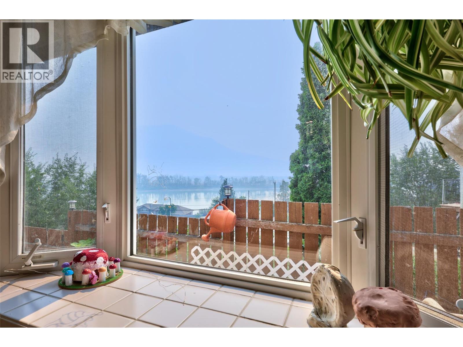 2199 Perryville Place - 6