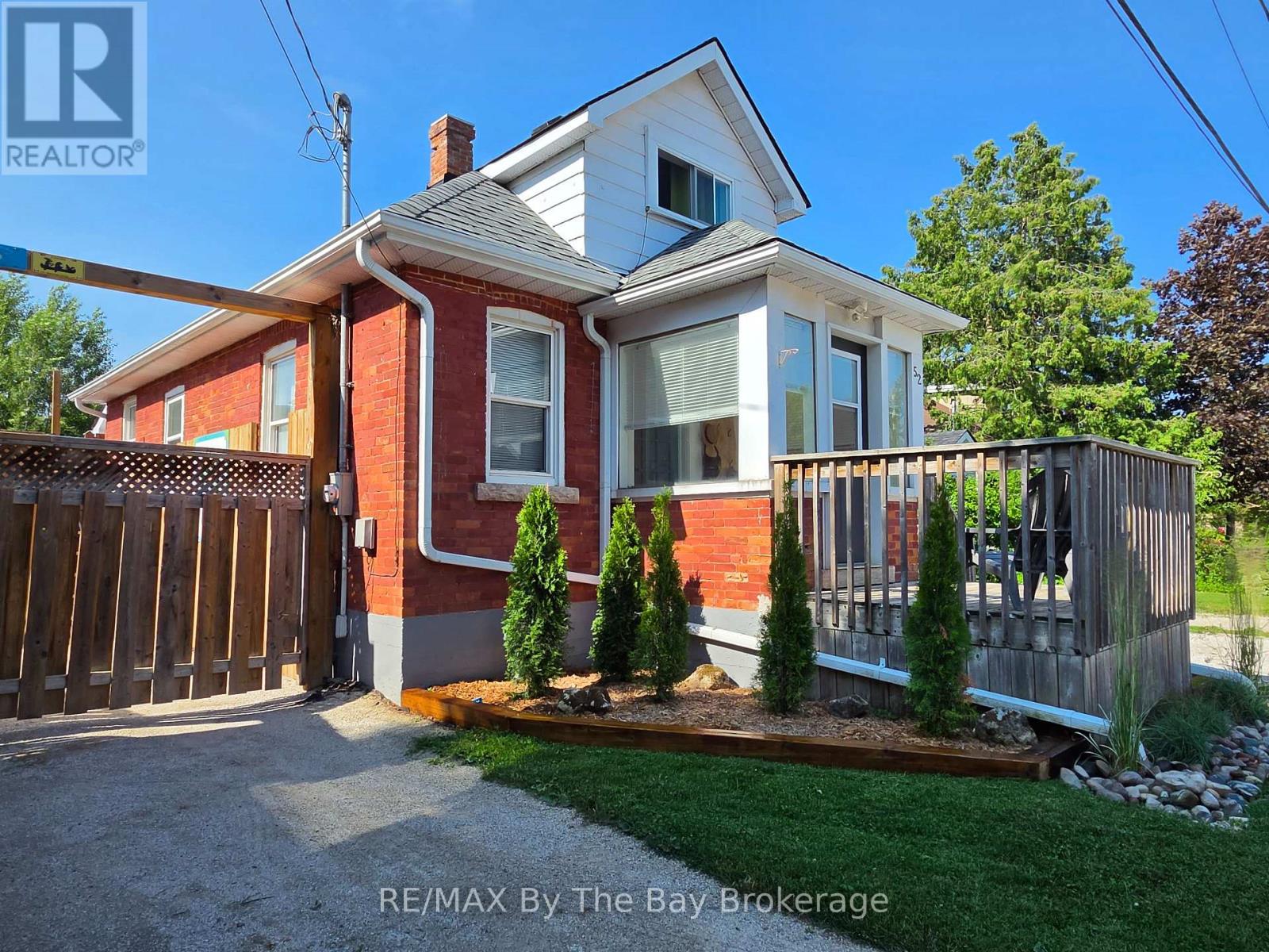 52 BERRY STREET - 2