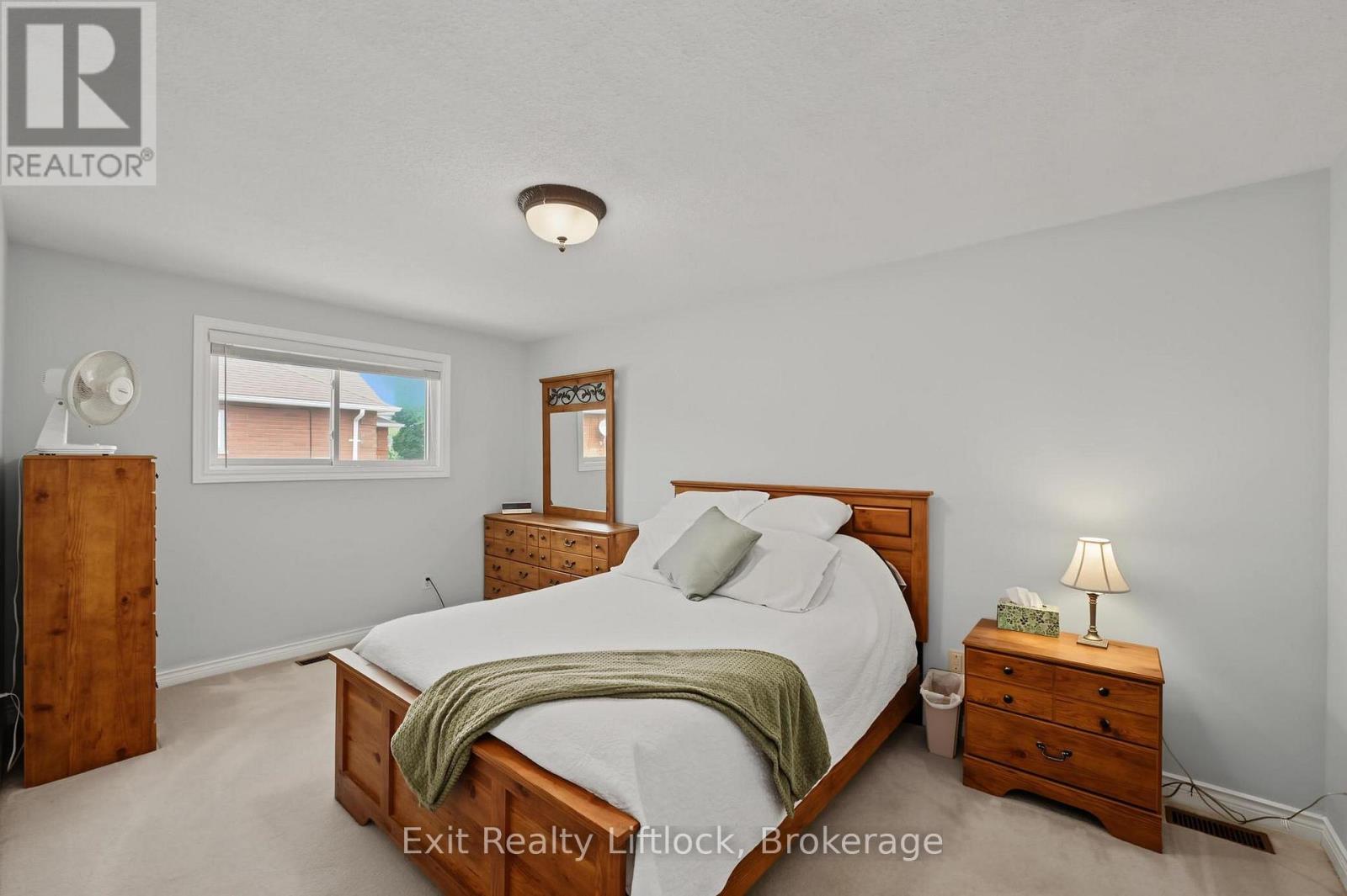 2522 MARSDALE DRIVE - 16