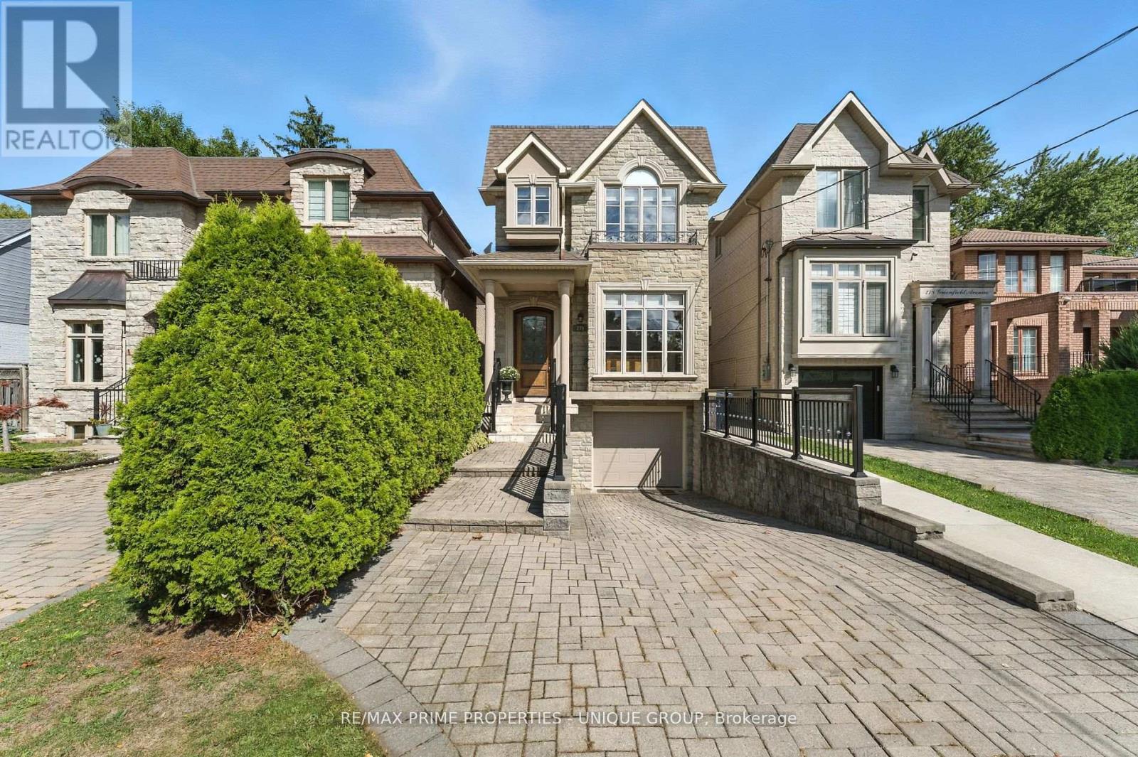 276 GREENFIELD AVENUE - 43