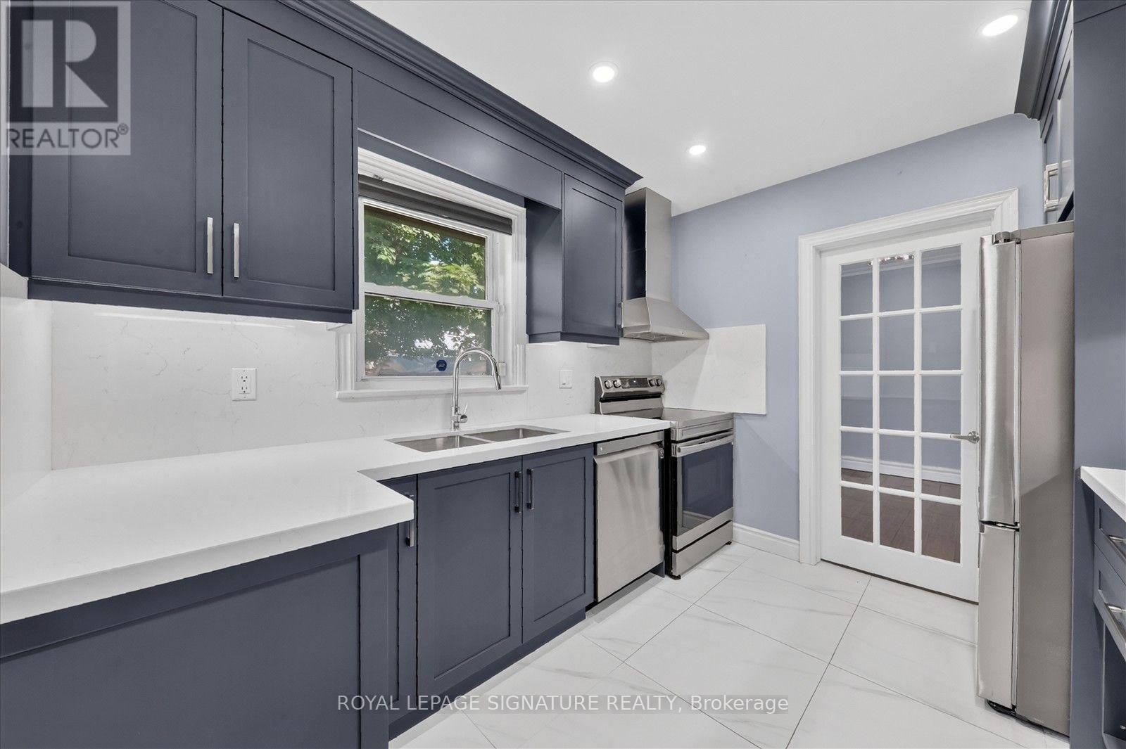 9 LEJUNE ROAD - 16