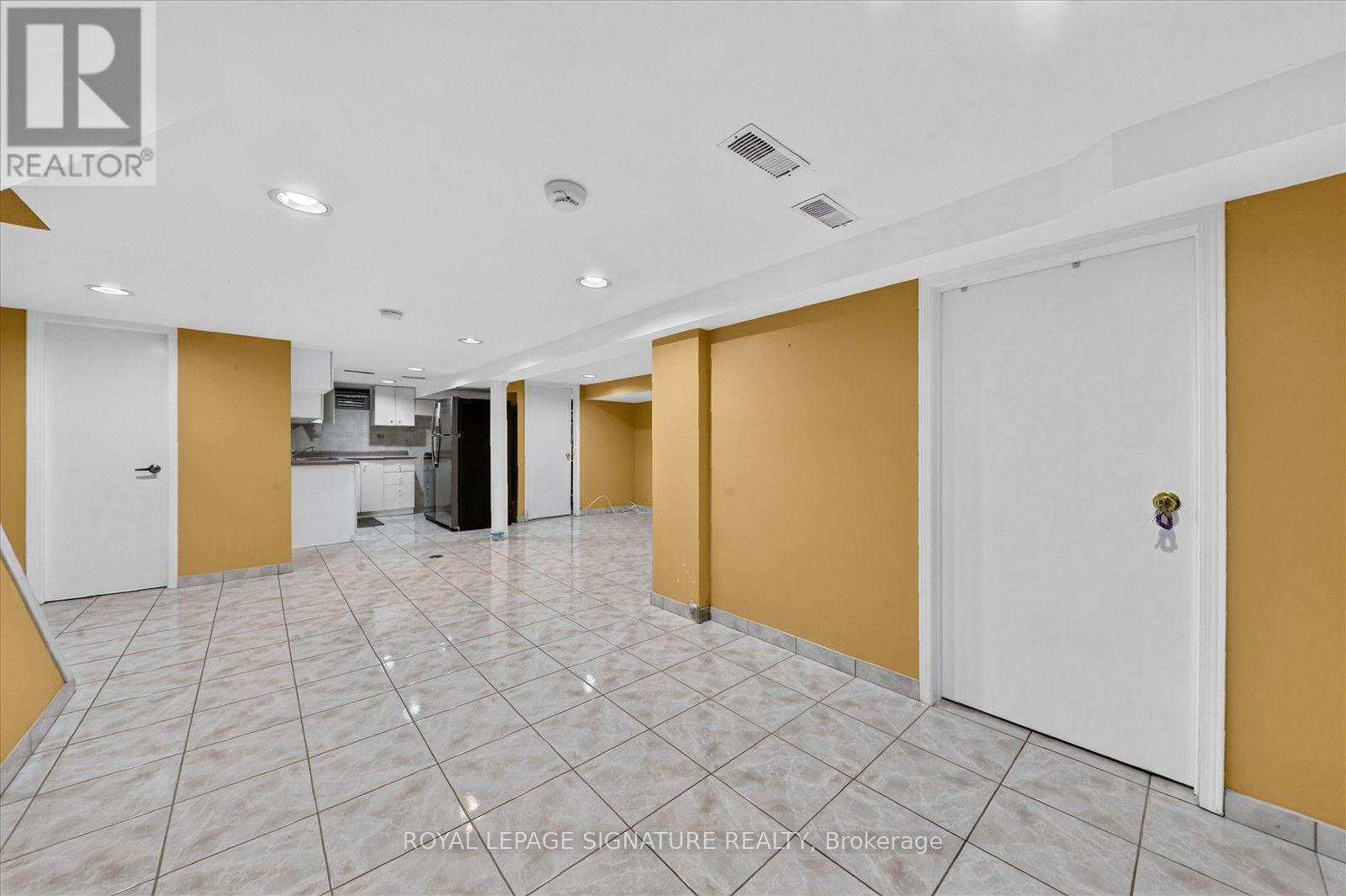 9 LEJUNE ROAD - 27