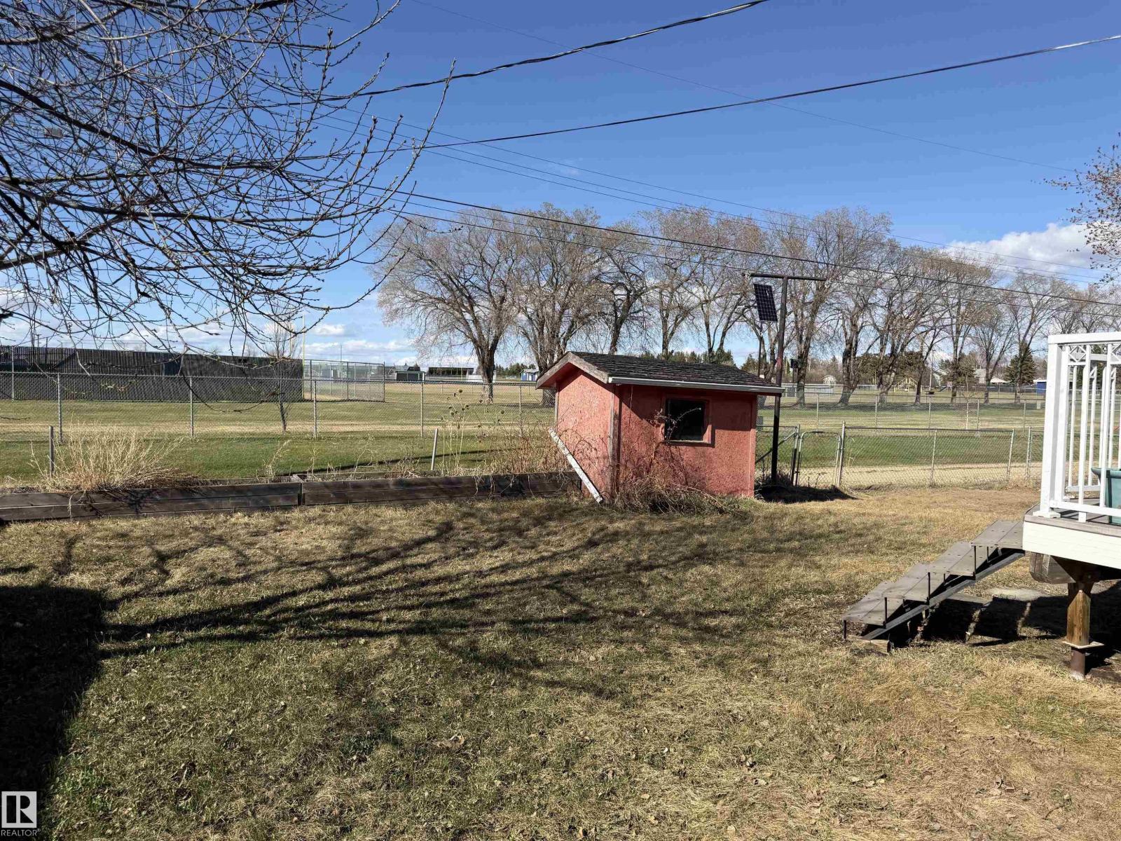 4706 54 Avenue - Photo 47