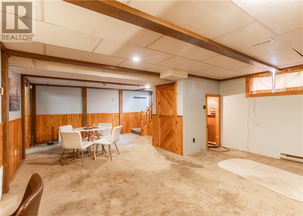2414 Main Street - 19