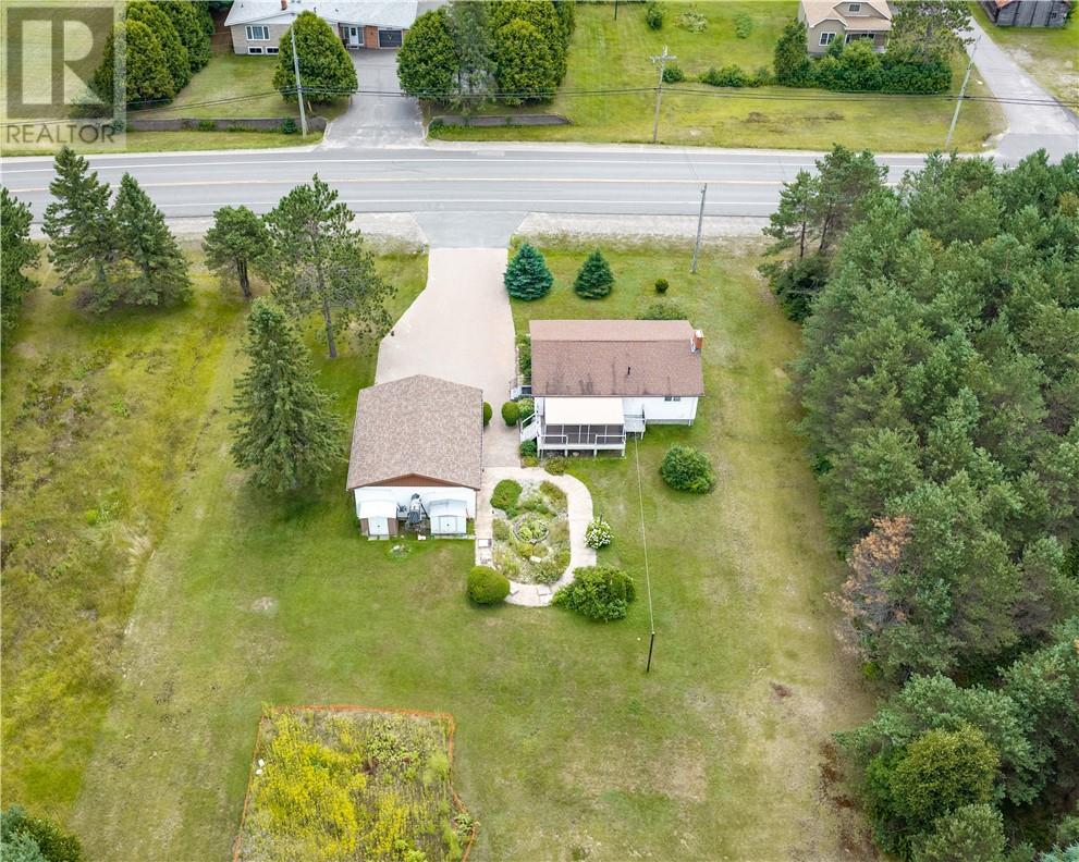 2414 Main Street - 28