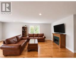 13595 Highway 64, Field, ON P0H1M0 Photo 12