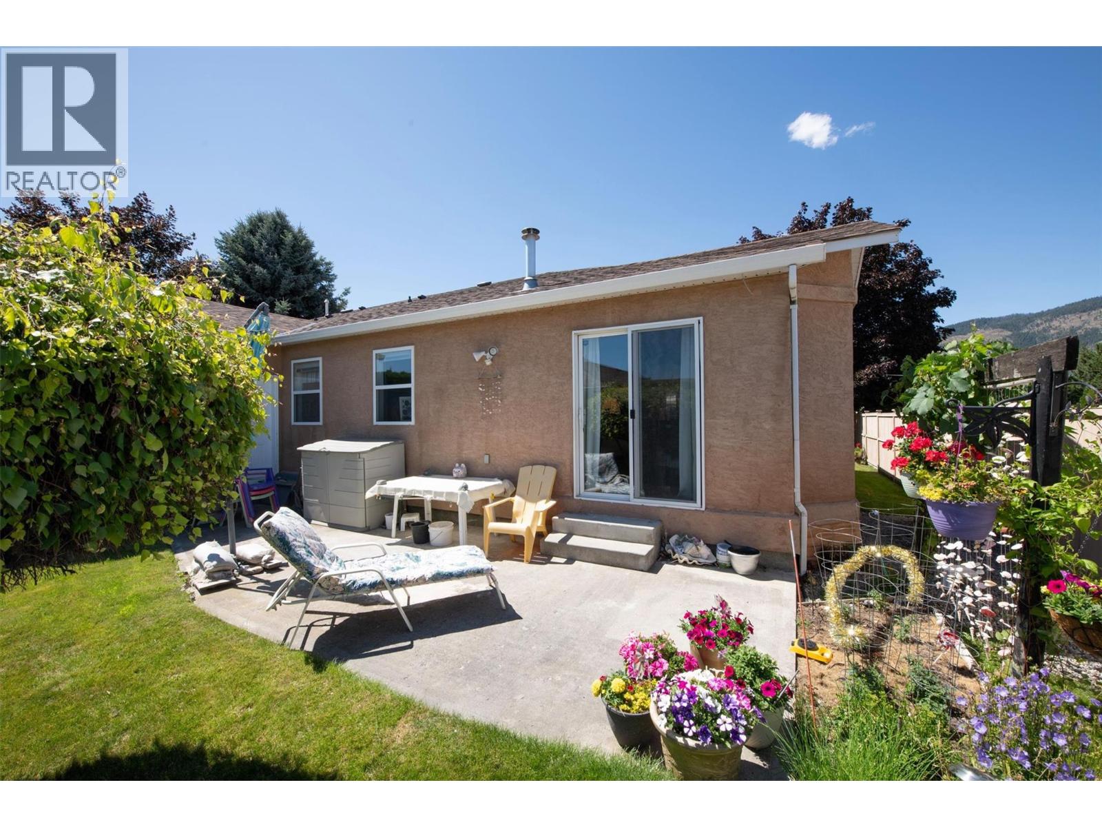 #18 2210 Louie Drive - 17