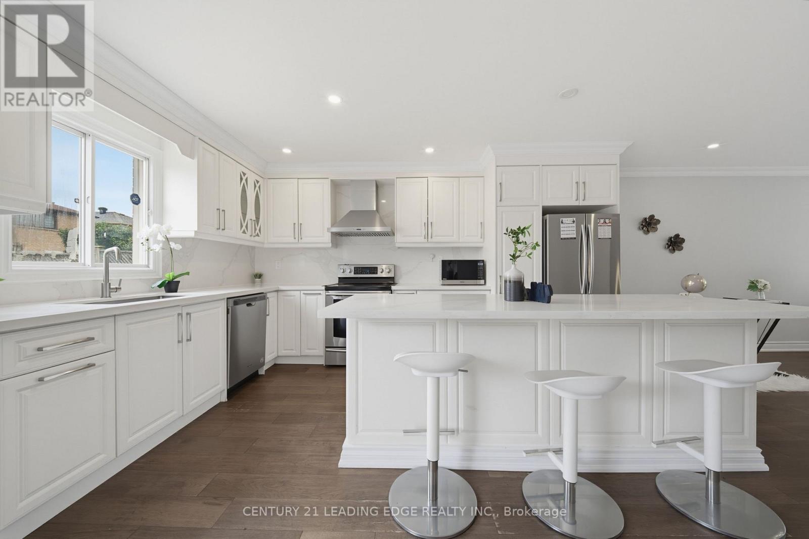 47 ELSON STREET - 16