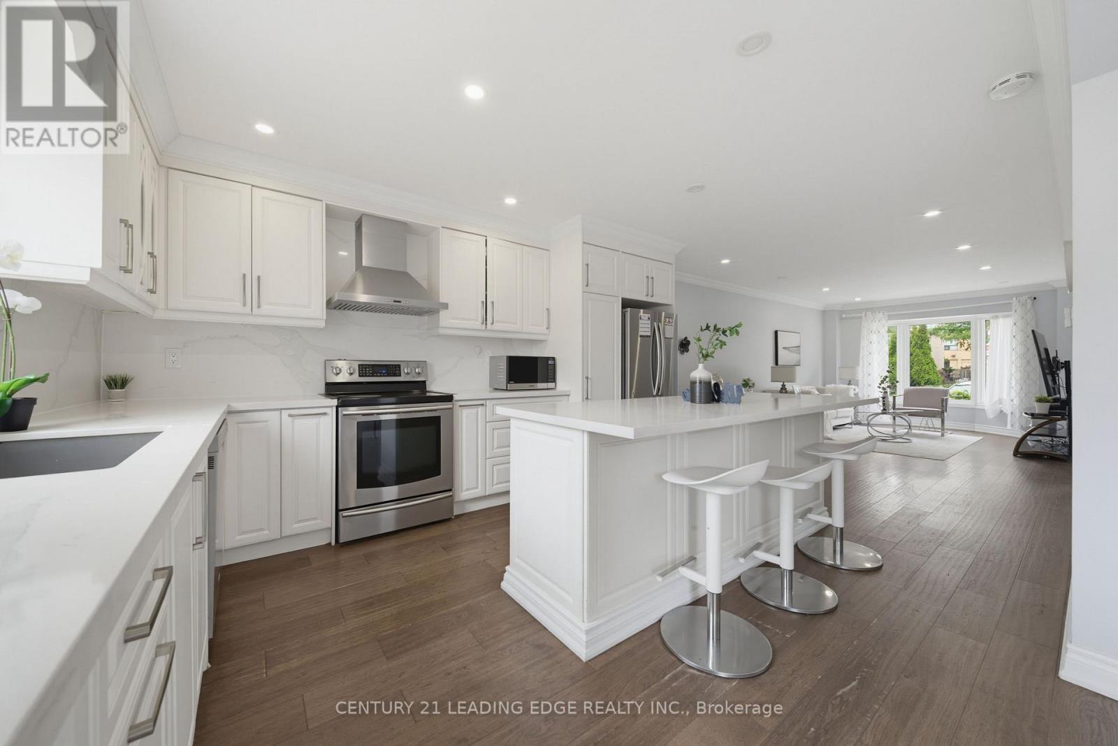 47 ELSON STREET - 17