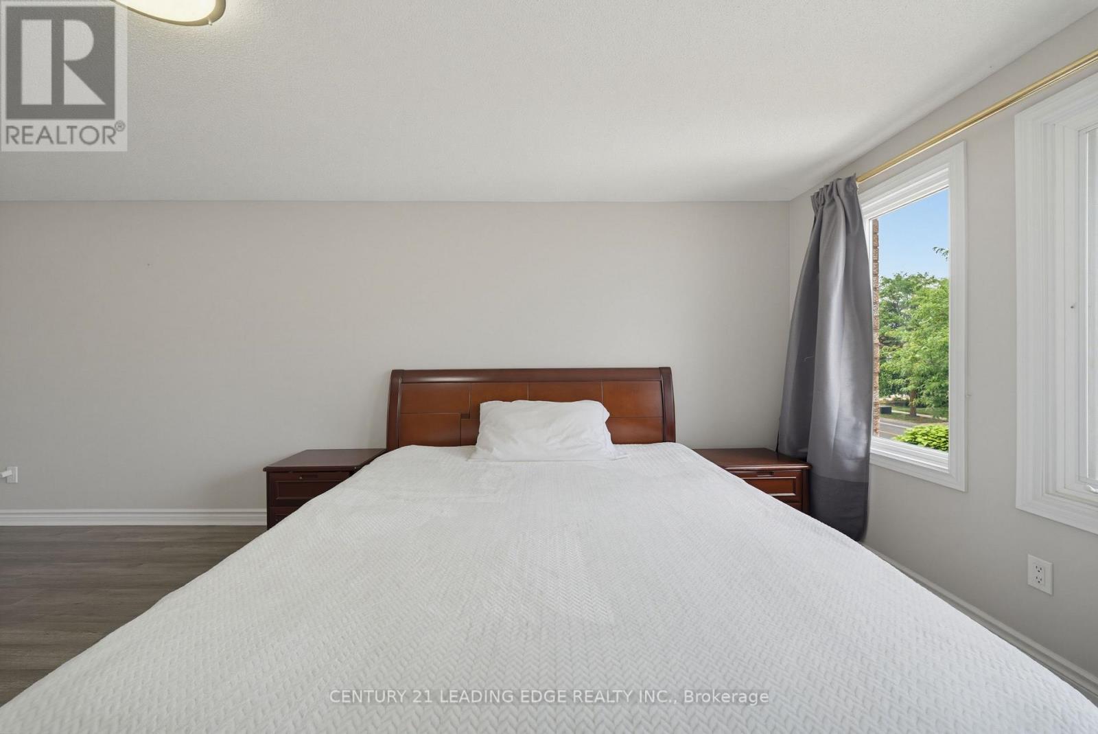 47 ELSON STREET - 30