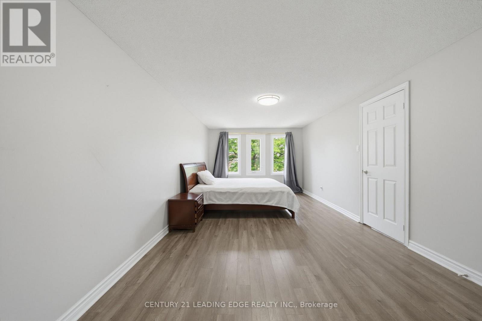 47 ELSON STREET - 33