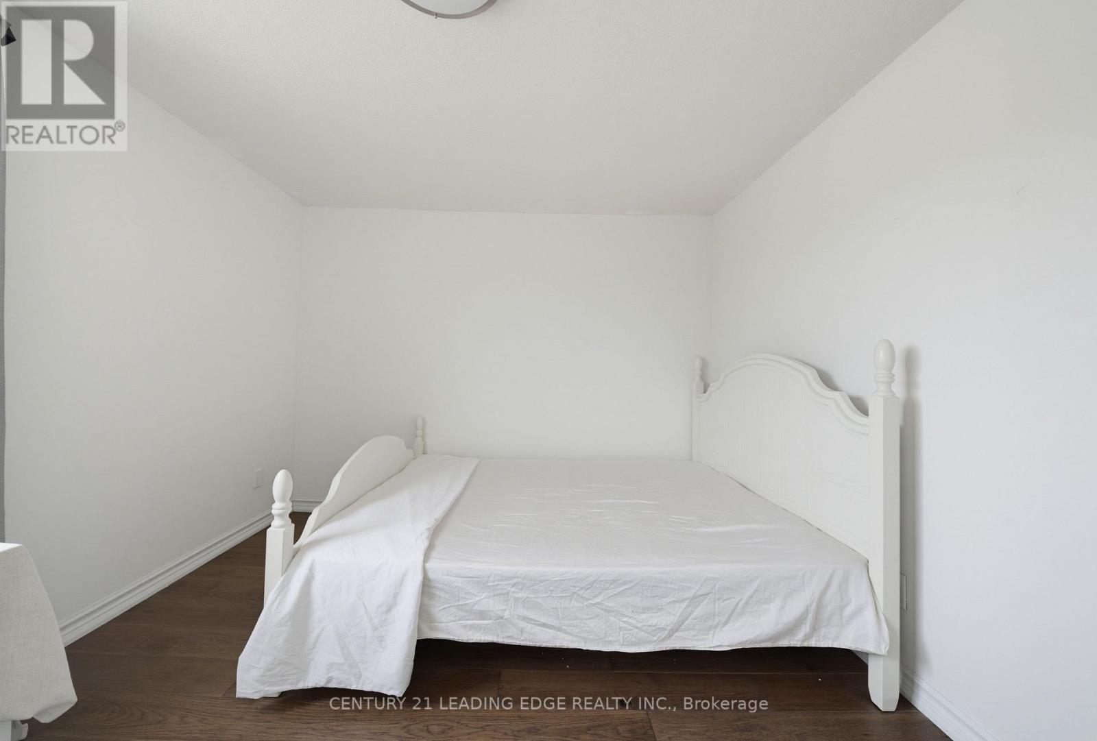 47 ELSON STREET - 35