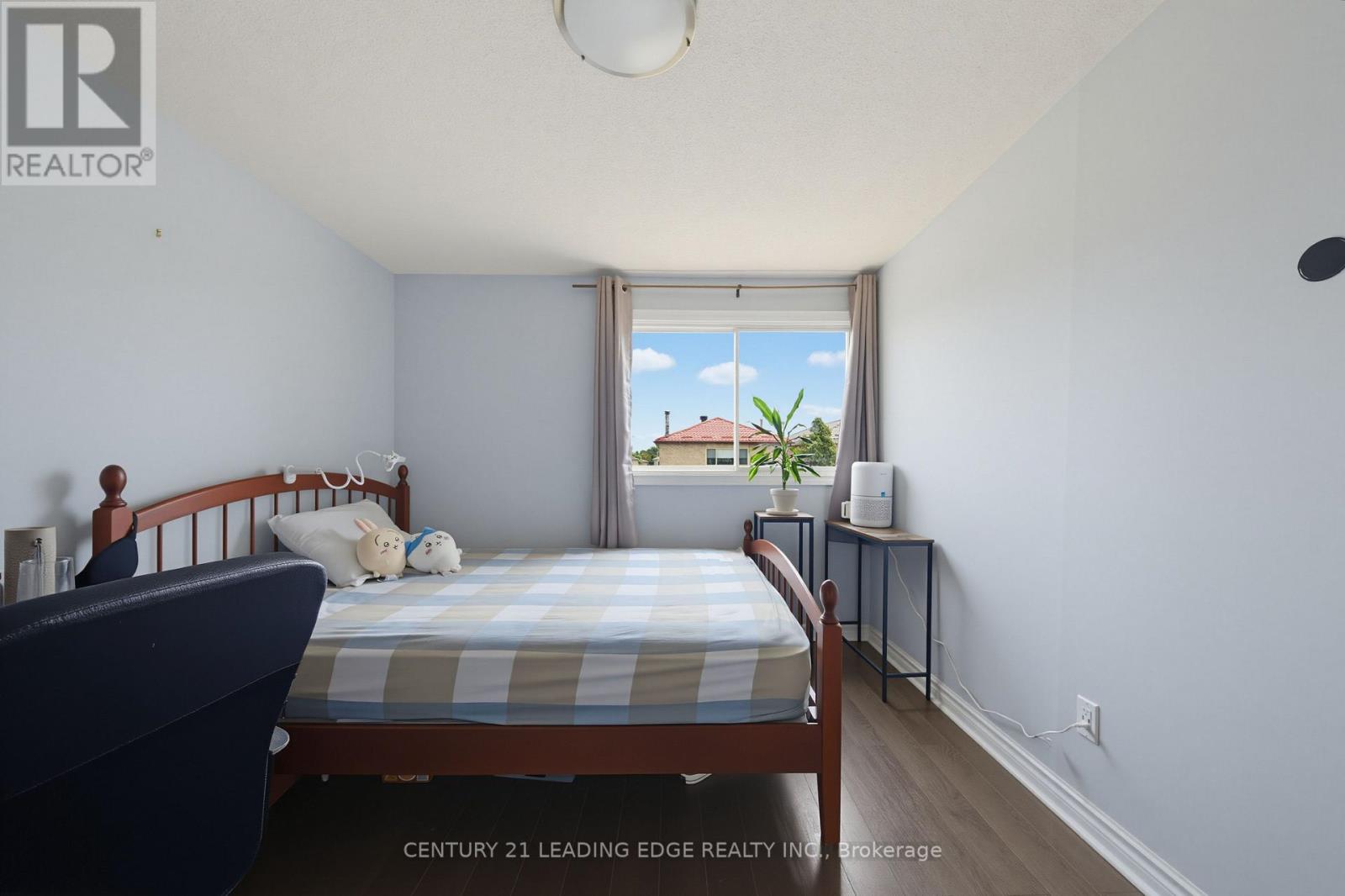 47 ELSON STREET - 39