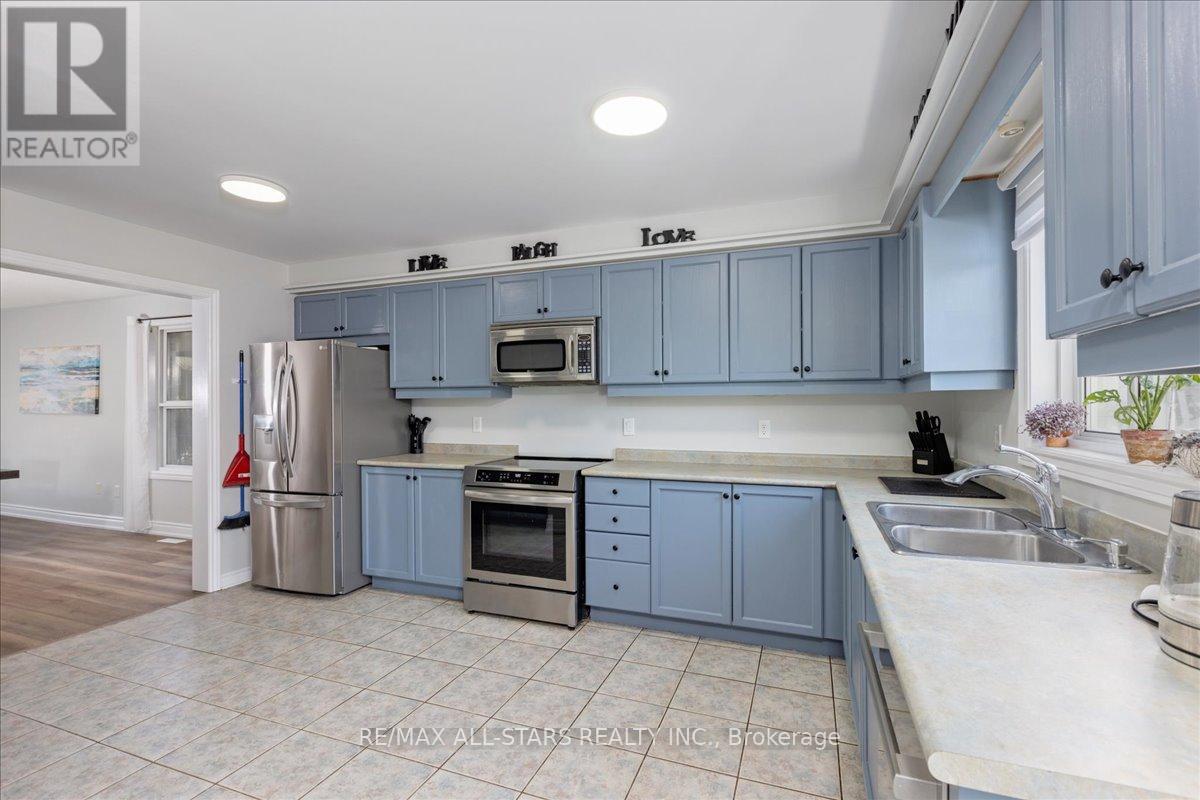 22 KELSEY CRESCENT - 10