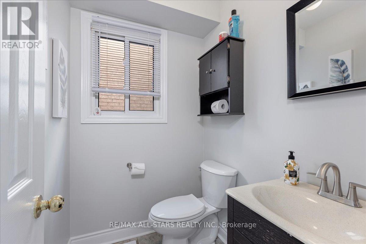 22 KELSEY CRESCENT - 14