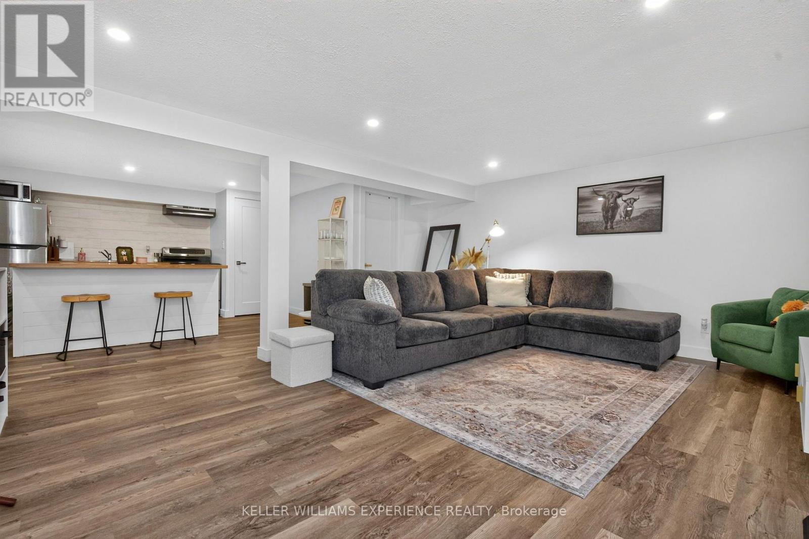 320 6 CONCESSION E - Image 33