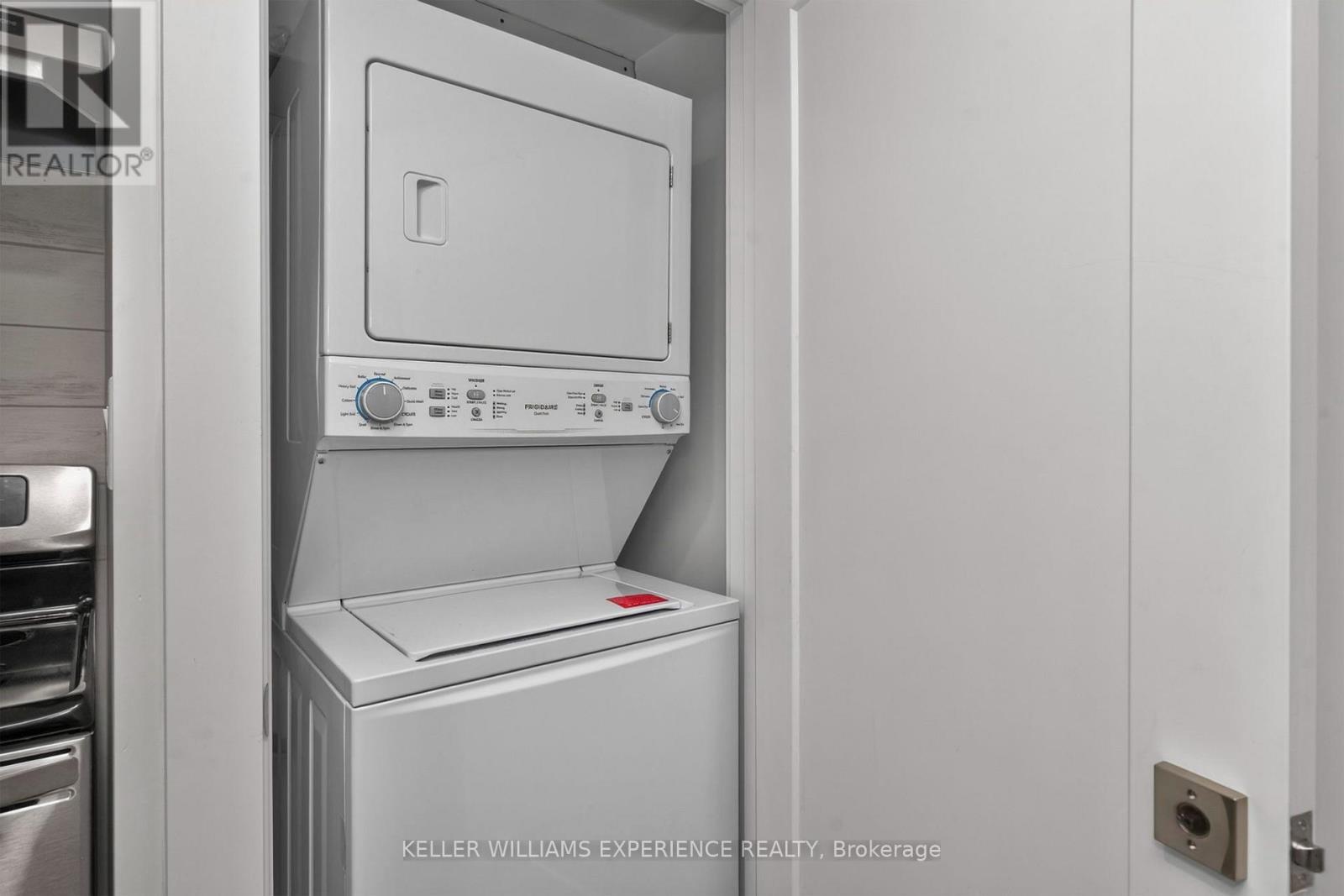 320 6 CONCESSION E - Image 36