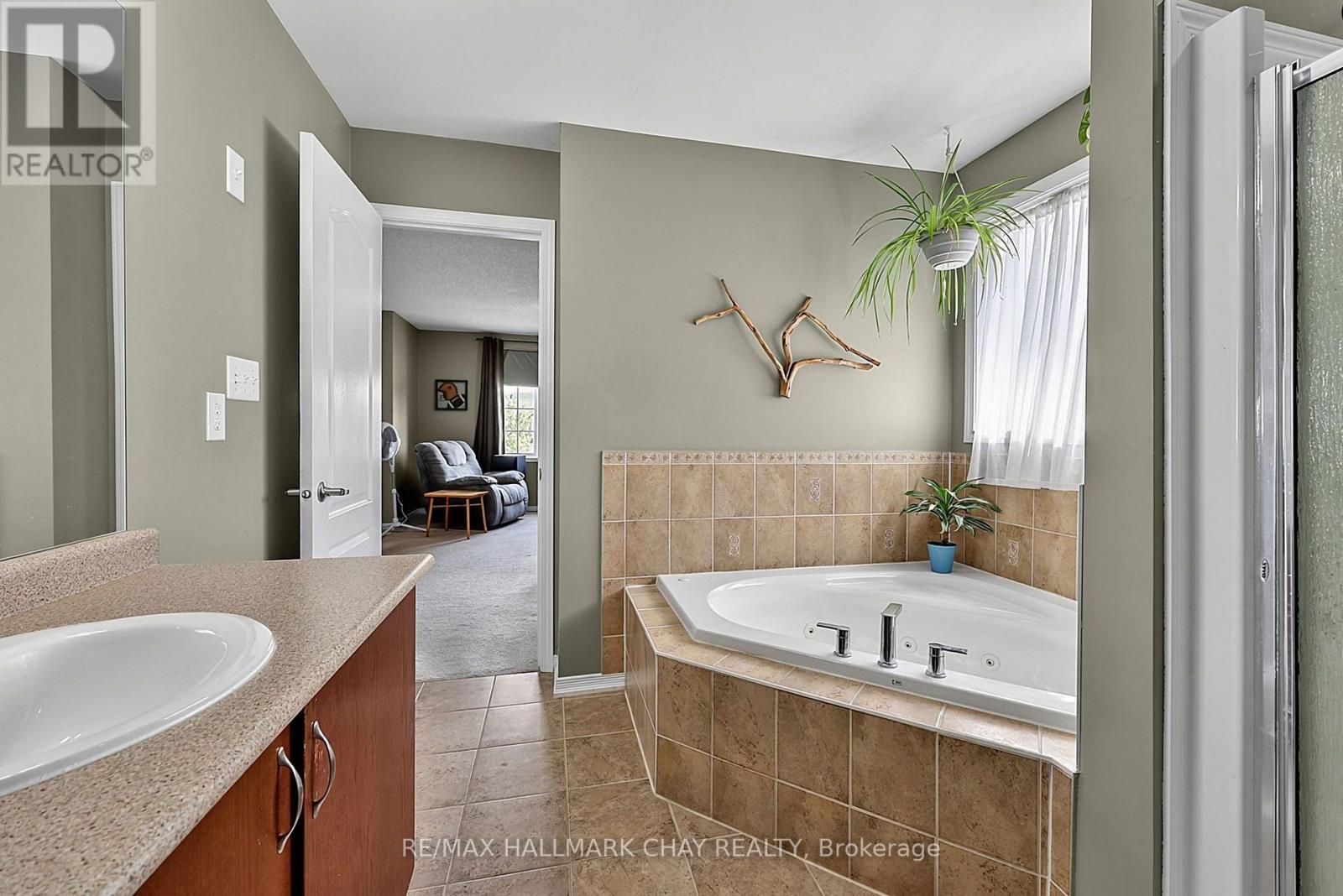 1426 BENSON STREET - 21