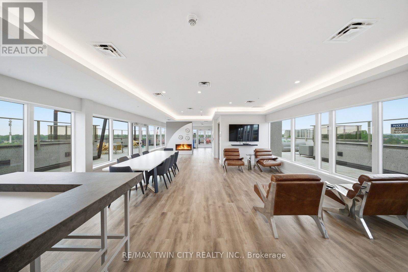 #108 34 NORMAN STREET - 31