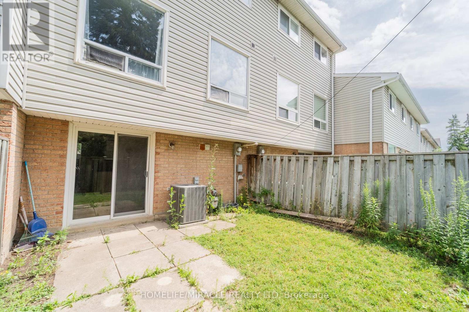 45 LINCOLN COURT - 35