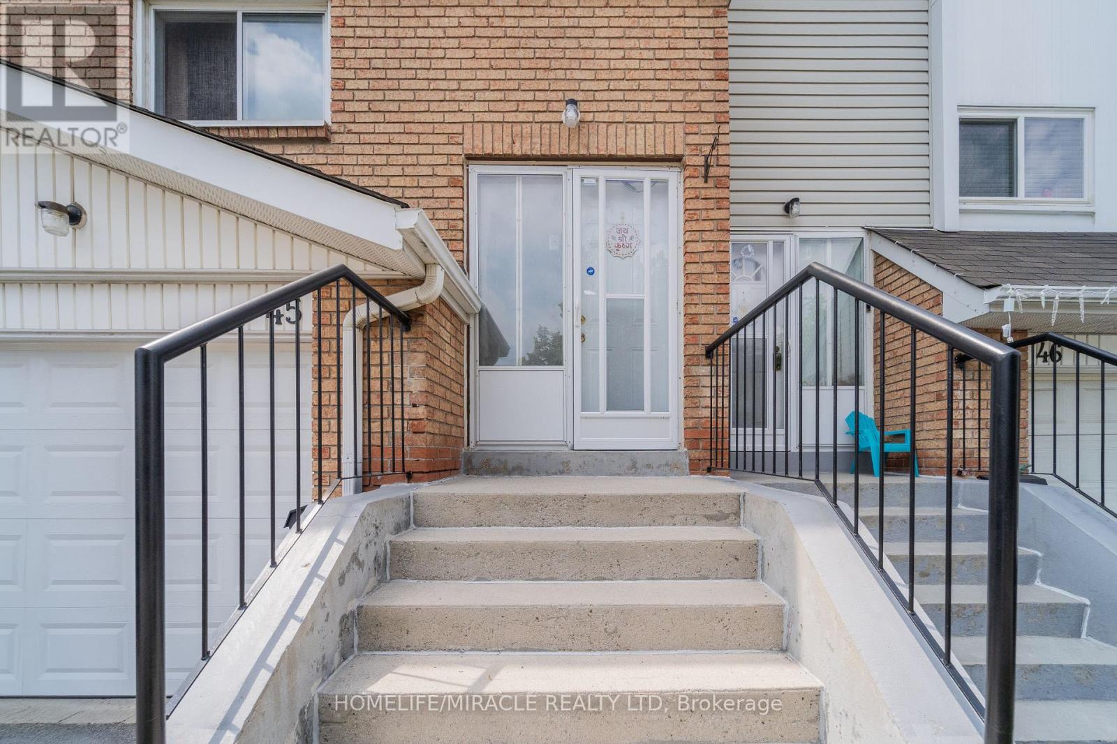 45 LINCOLN COURT - 4