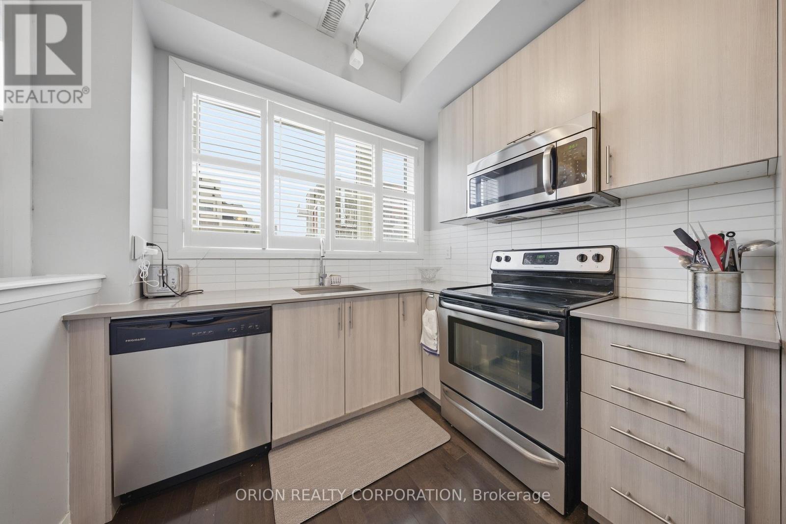 152 FREDERICK TISDALE DRIVE - 7