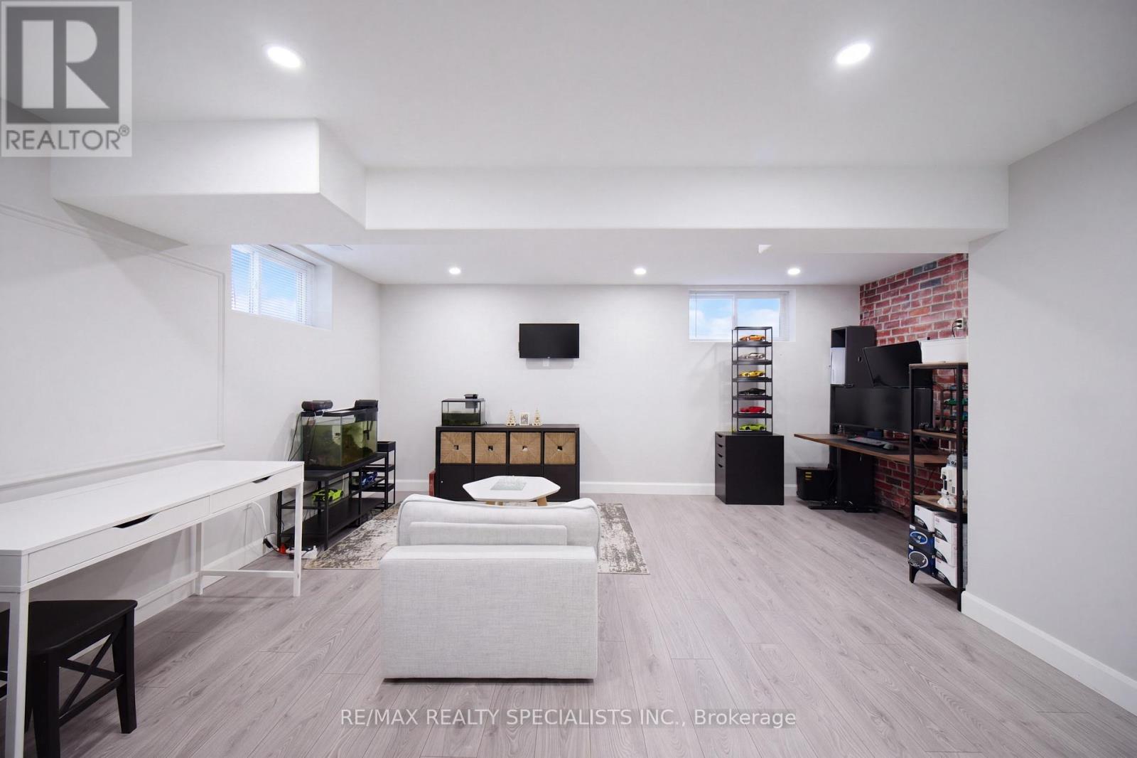 27 HARMONY WAY - Image 41