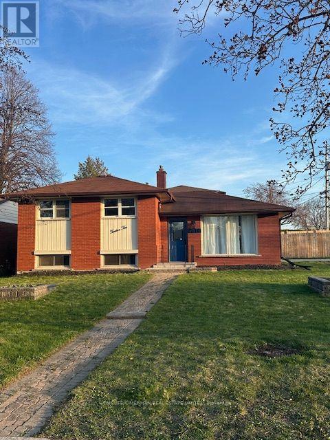 1210 HOMUTH AVENUE — photo 2