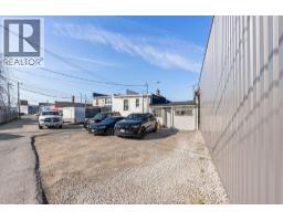 2558 Howard, Windsor, ON N8X3W2 Photo 22