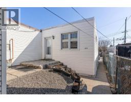 2558 Howard, Windsor, ON N8X3W2 Photo 26