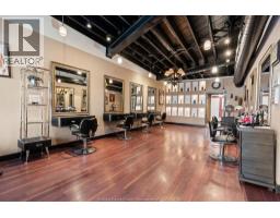 2558 Howard, Windsor, ON N8X3W2 Photo 6